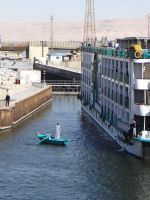 Esna, ein letztes Angebot an die Gäste vor der Schleuse