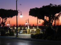 Luxor, ein schönes Abendrot zum Abschied. Morgen fahren wir zum Roten Meer.