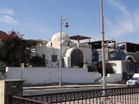 Hurgadha, Panorama, gegenüber stehen die früheren Häuser, die nach und nach den überdimensionierten Hotelanlagen Platz machen müssen. 