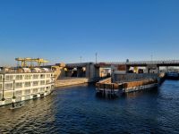 Fahrt auf dem Nil von Luxor nach Edfu... - kurz vor der Esna-Schleuse