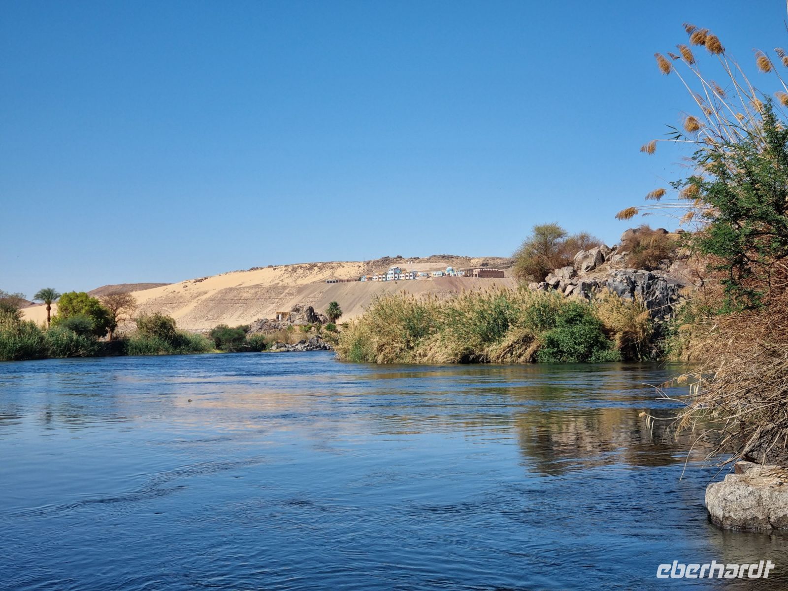 Motorbootsfahrt zum Nubischen Dorf Nagaa Al Mahata... (Salouga und Ghazal Naturschutzgebiet)