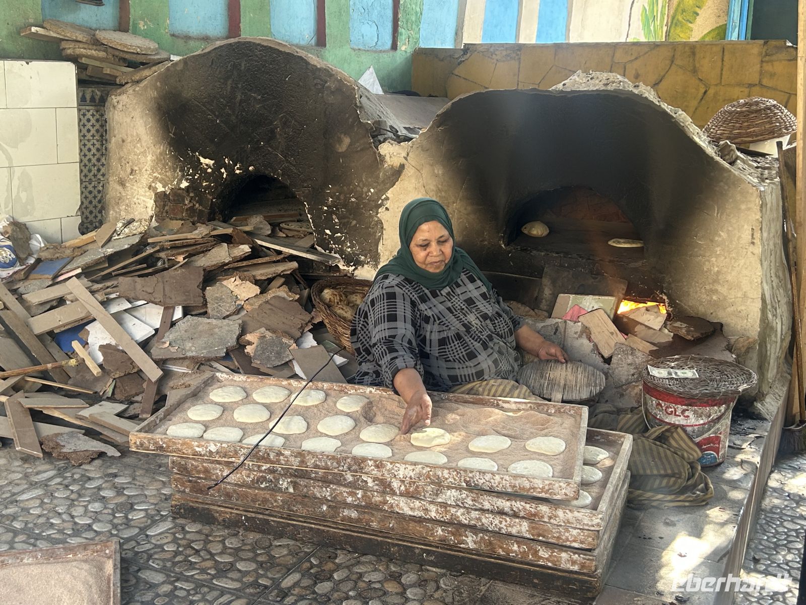 Das Fladenbrot wird extra für uns gebacken 