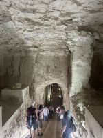 Zugang zur Grabkammer 