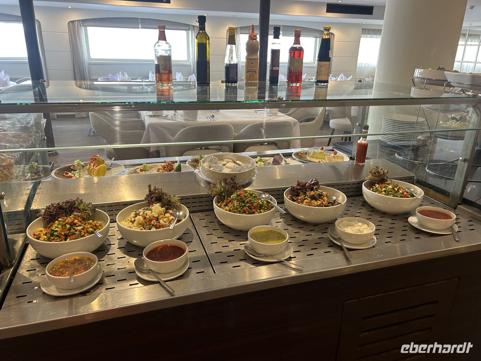 Das Abendessen auf dem Schiff 