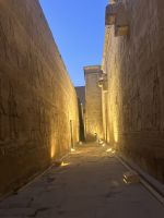 Zum Sonnenaufgang sind wir noch alleine 