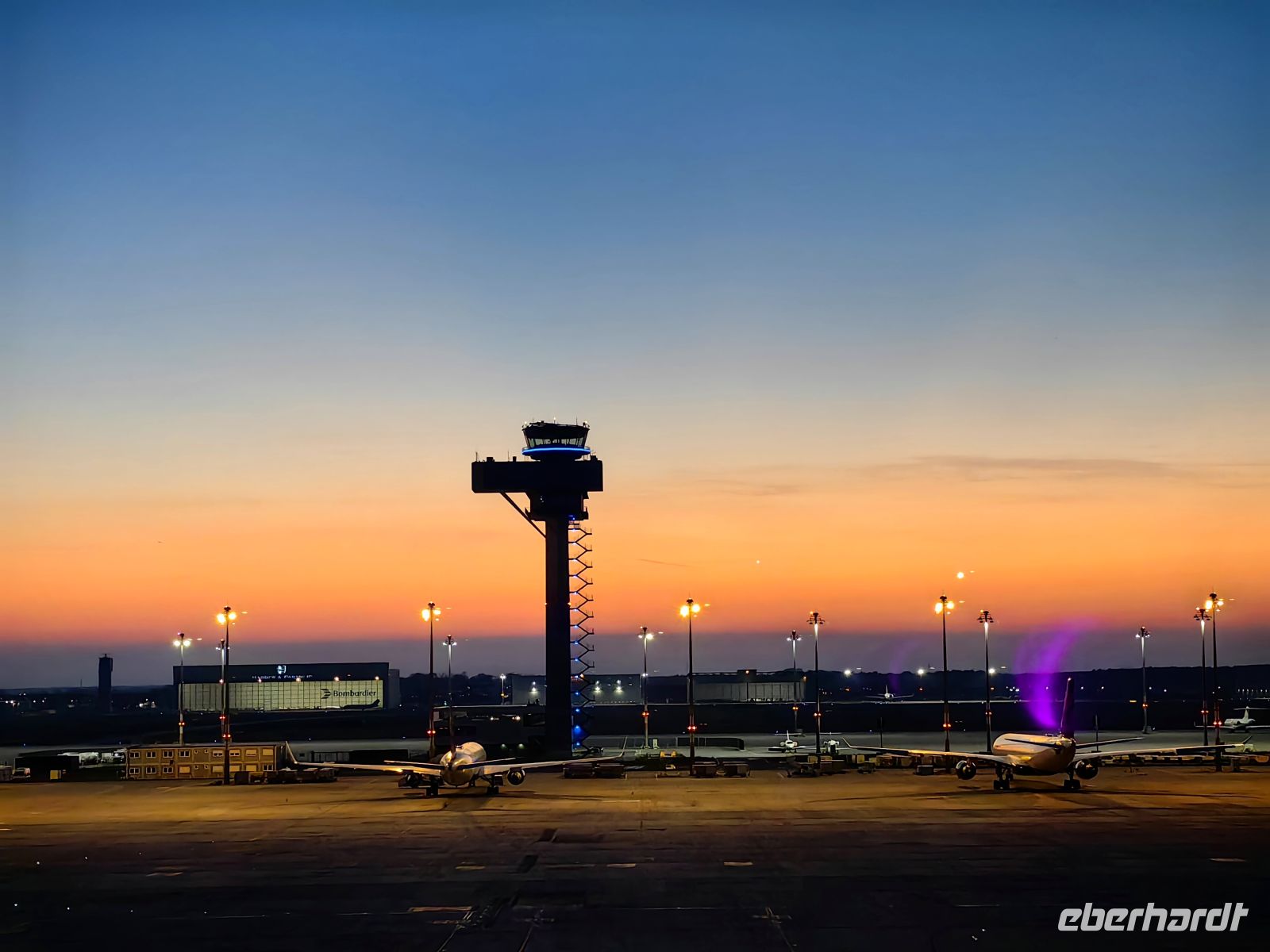 In Berlin wird es dunkel - unser Flug hat leider Verspätung
