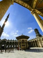 Innenhof der Muhammad-Ali-Mosche (Alabastermoschee) in Kairo