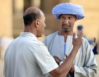 Debattierende Ägypter in Edfu