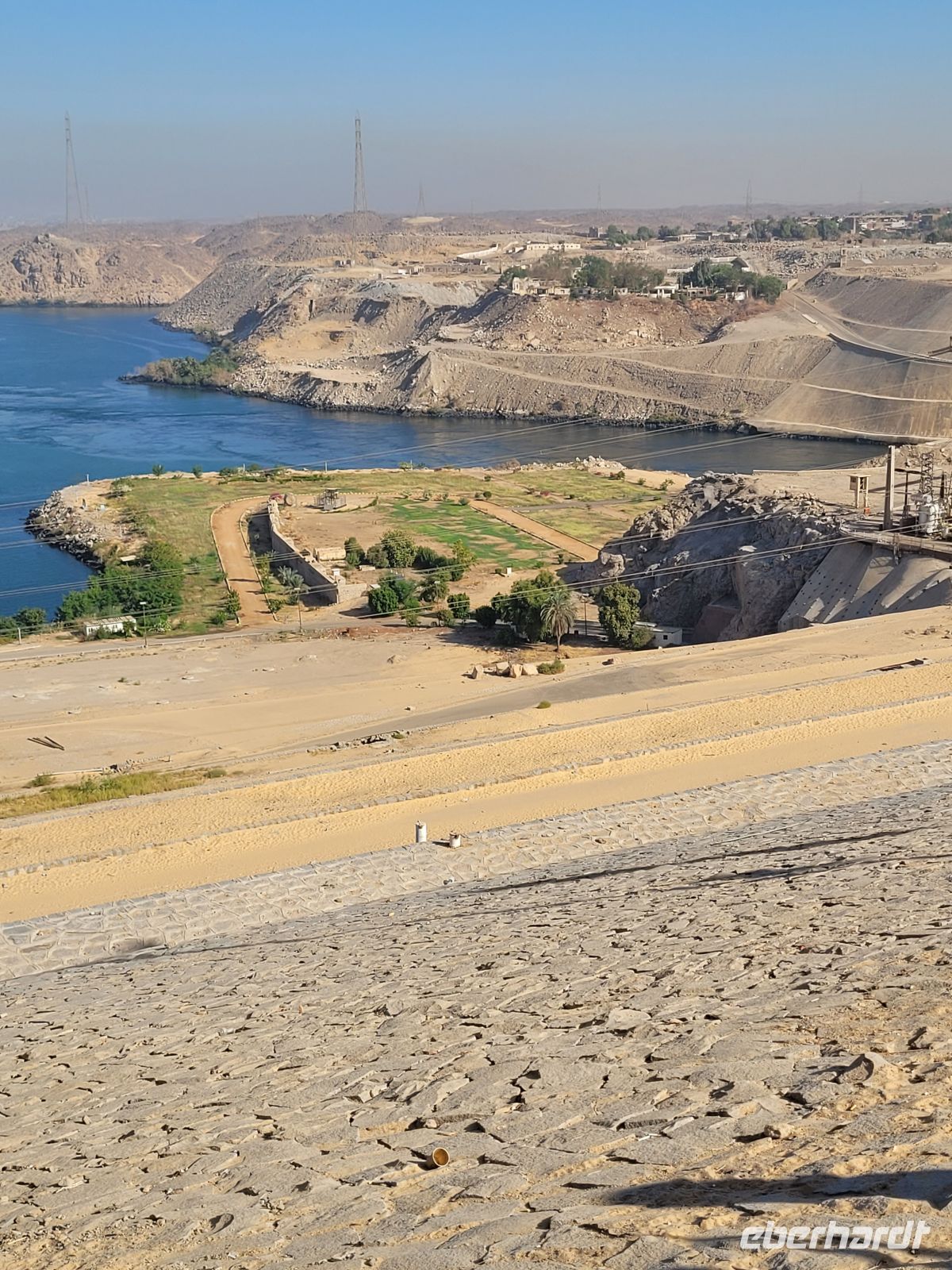 102 - Assuan - Blick vom Staudamm