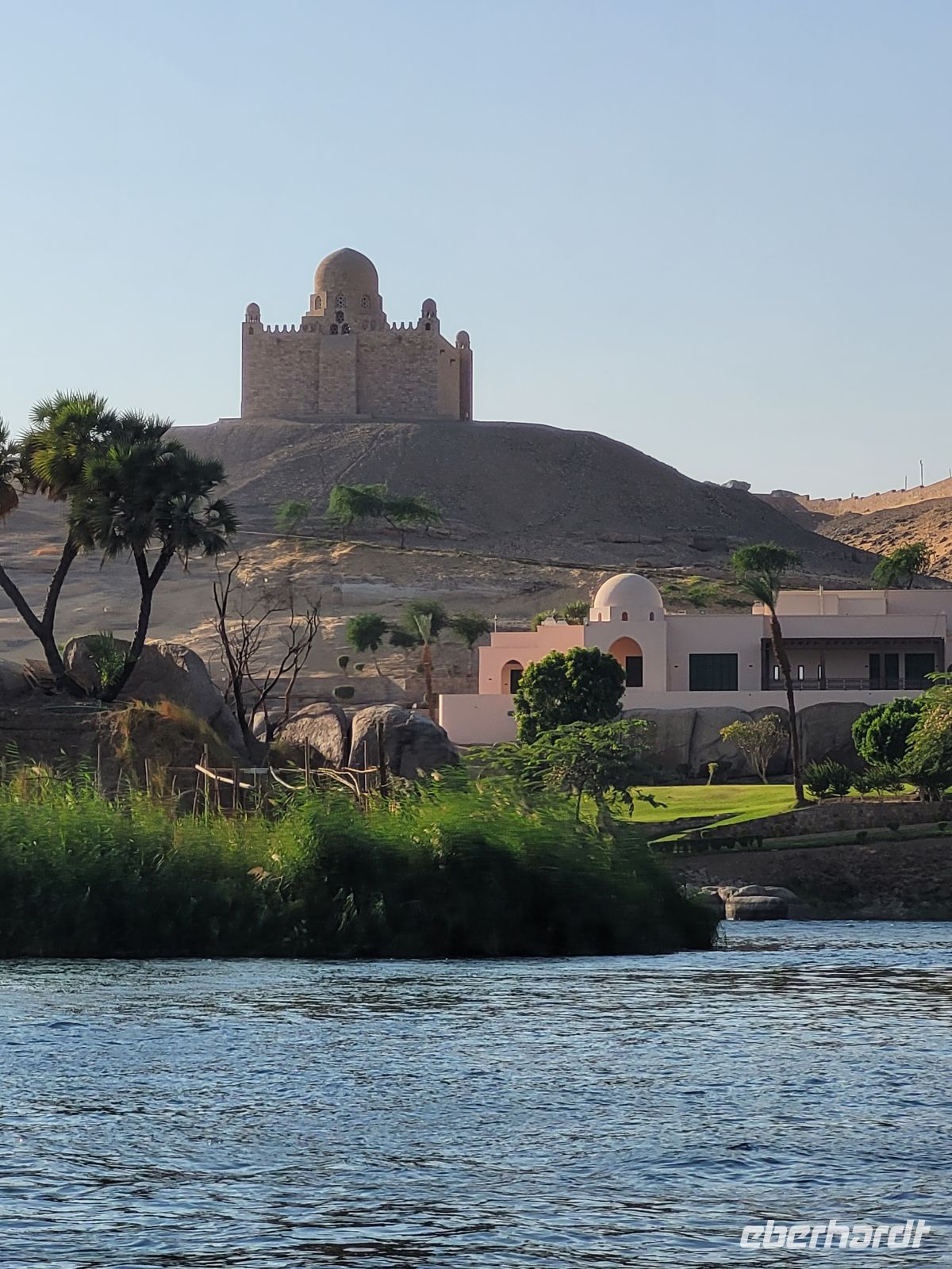 104 - Assuan - Aga-Khan-Mausoleum