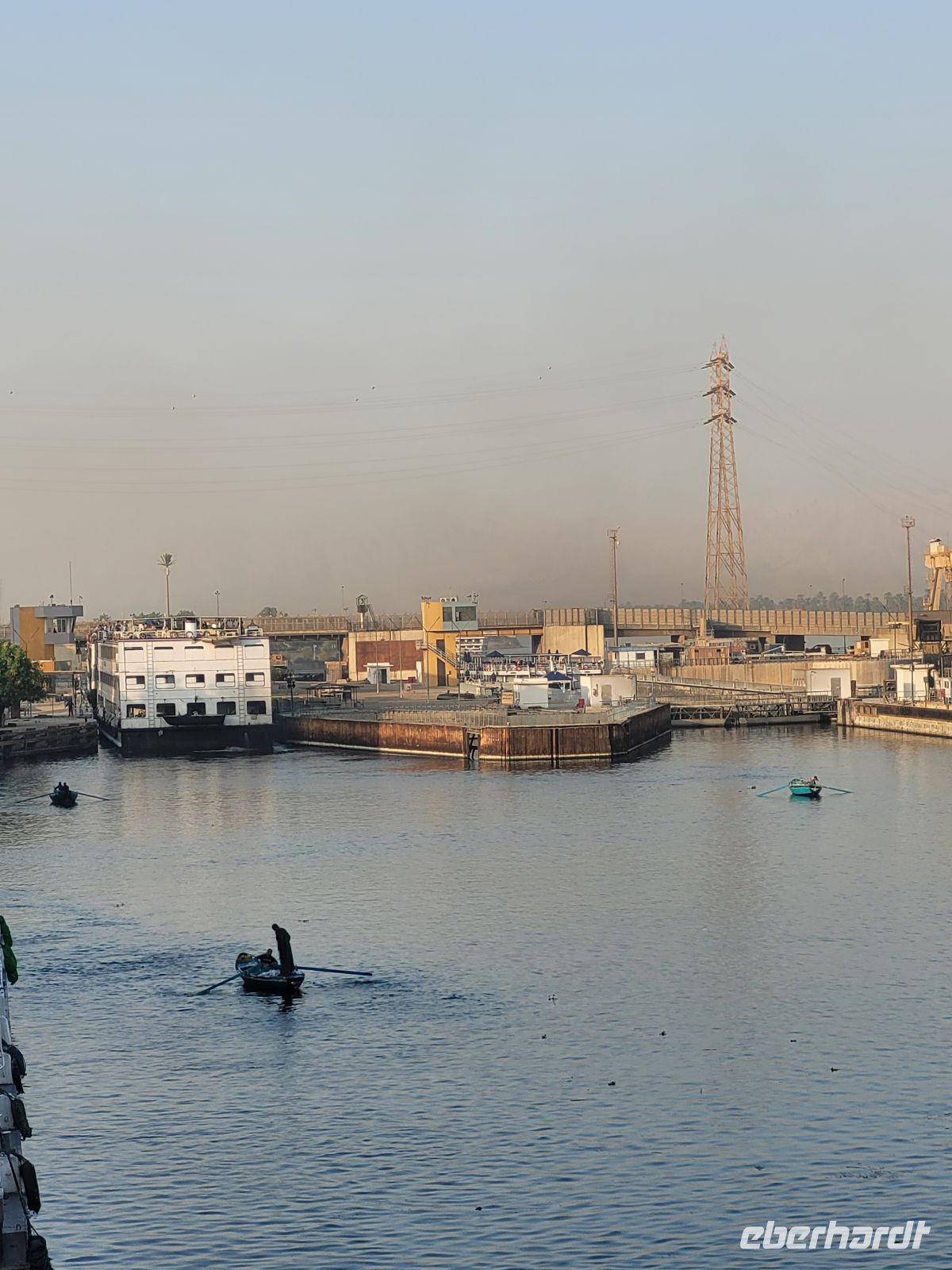 130 - die neue Schleuse bei Esna