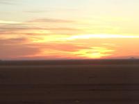 Und erleben unseren ersten Sonnenaufgang in der Wüste