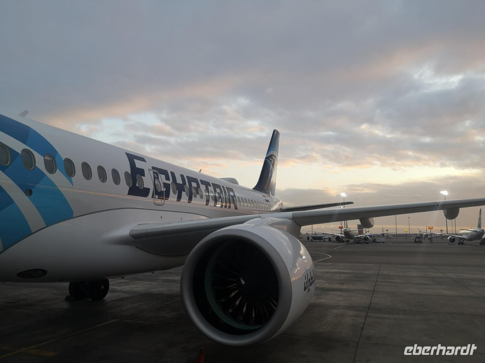 Flug nach Luxor