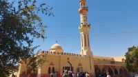 Moschee am Hauptplatz im Nubischen Dorf, Assuan, Nil