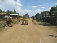 äthiopisches Dorf: auf dem Weg zum Nilwasserfall &ndash; &copy; Jürgen Schmeißer (Eberhardt TRAVEL)