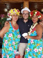 Inselrundfahrt auf Tahiti - Jacob Spangenberg und die tahitianischen Frauen