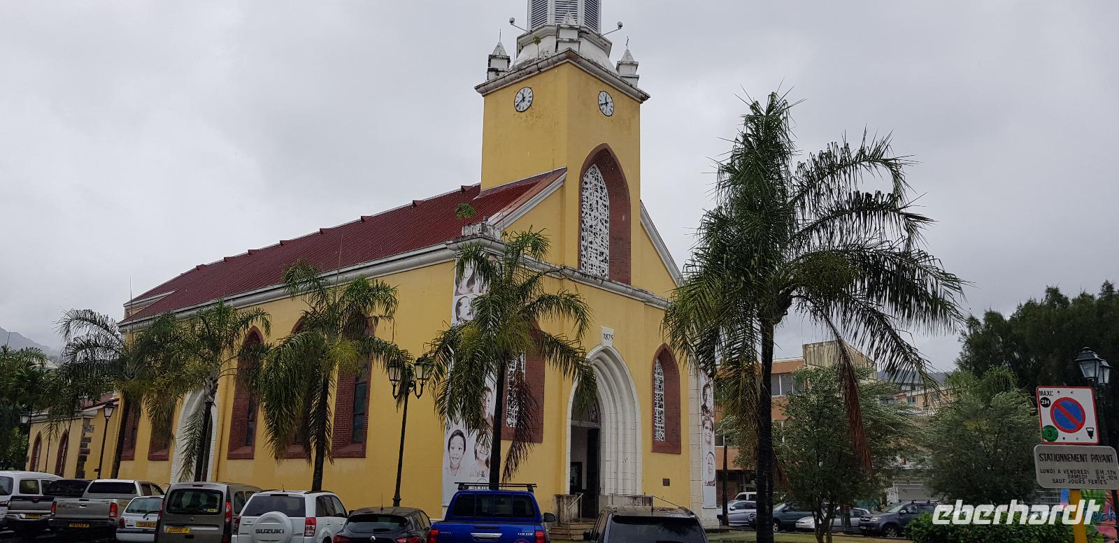 Inselrundfahrt auf Tahiti - Kirsche von Papeete