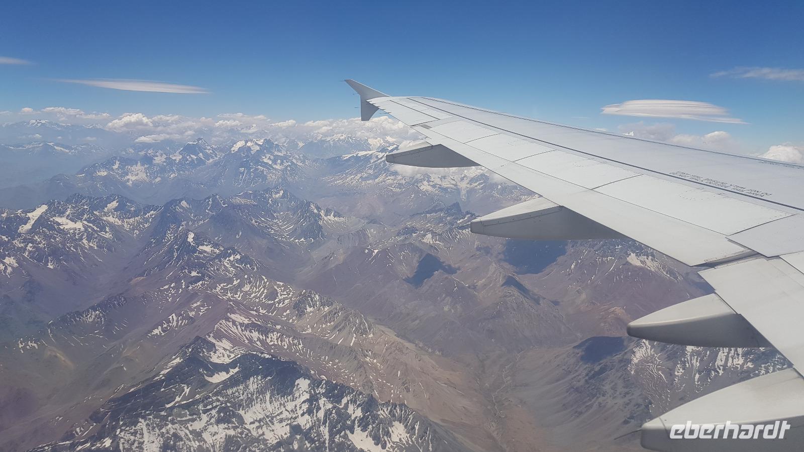 Weiterflug von Santiago de Chile nach Rio de Janeiro - Andengebirge