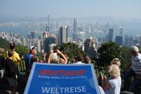 Aussichtspunkt Victoria Peak mit atemberaubenden Blick über die Skyline der Stadt Hongkong