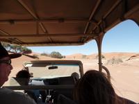 Singlereise Namibia – Jeepfahrt in der Namib Wüste