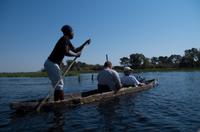 Okavango Delta - mit Mokoros unterwegs