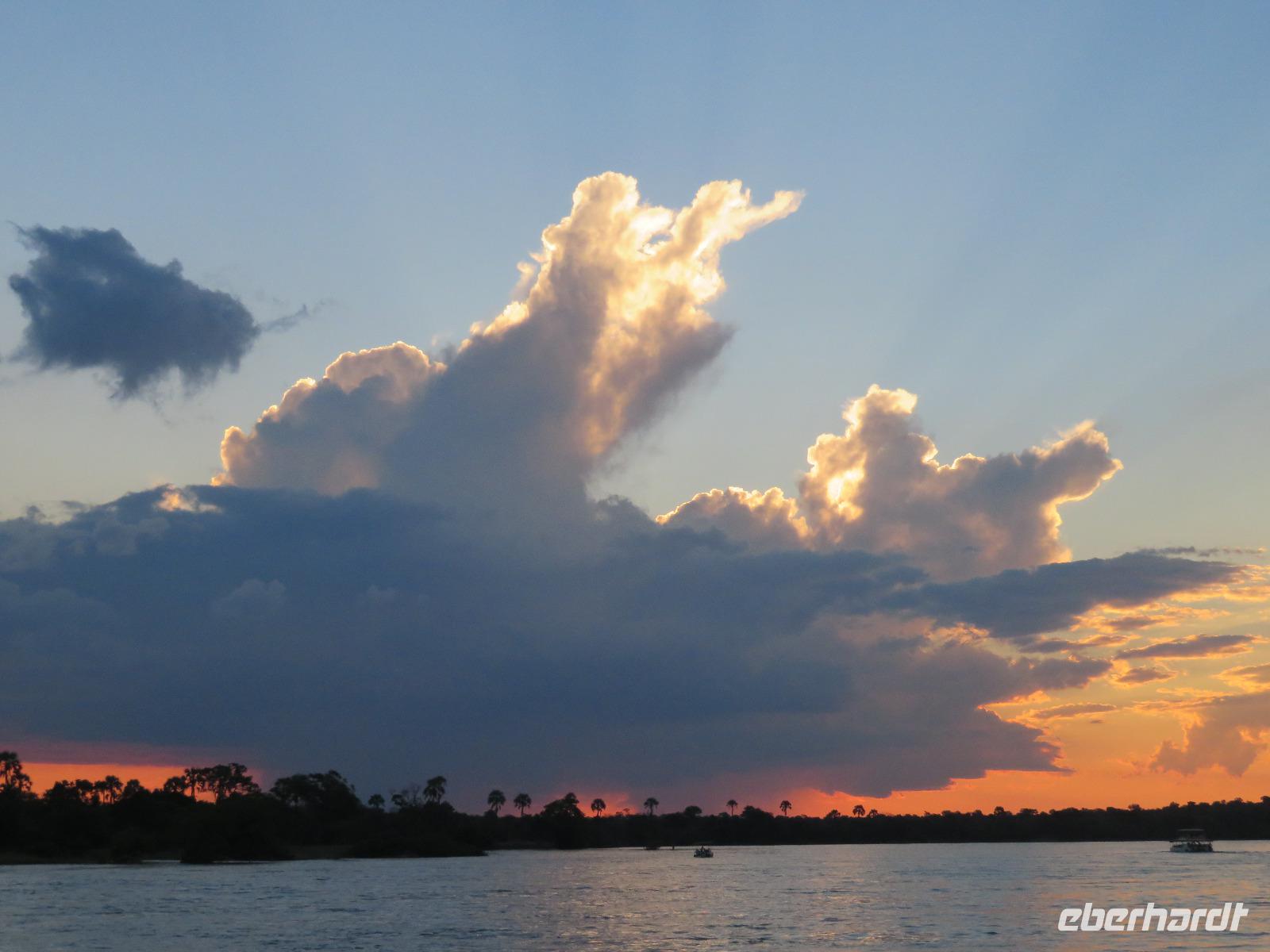 Sundowner Bootsfahrt Sambia