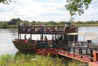 Bootsfahrt auf dem Okavango