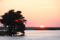 Welch ein Sonnenuntergang über dem Chobe Nationalpark