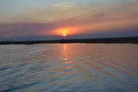 Sonnenuntergang auf dem Chobefluss