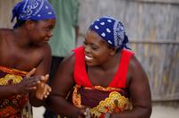 Besuch im Kulturdorf der Mashis - Lebensfreude pur