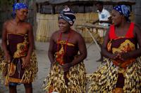 Besuch im Kulturdorf der Mashis - Musik und Tanz