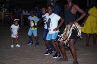 A Zambezi River Lodge - Musik und Tanz