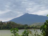 Wanderung um den Dulutisee - Blick zum Mount Meru