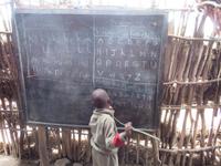 Ngorongoro Nationalpark - Besuch bei den Massai - Kindergarten