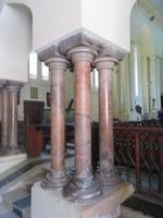 Stone Town - Kirche Säulen sind verkehrt eingebaut