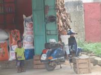 Rückfahrt zum Resort - Impressionen am Straßenrand