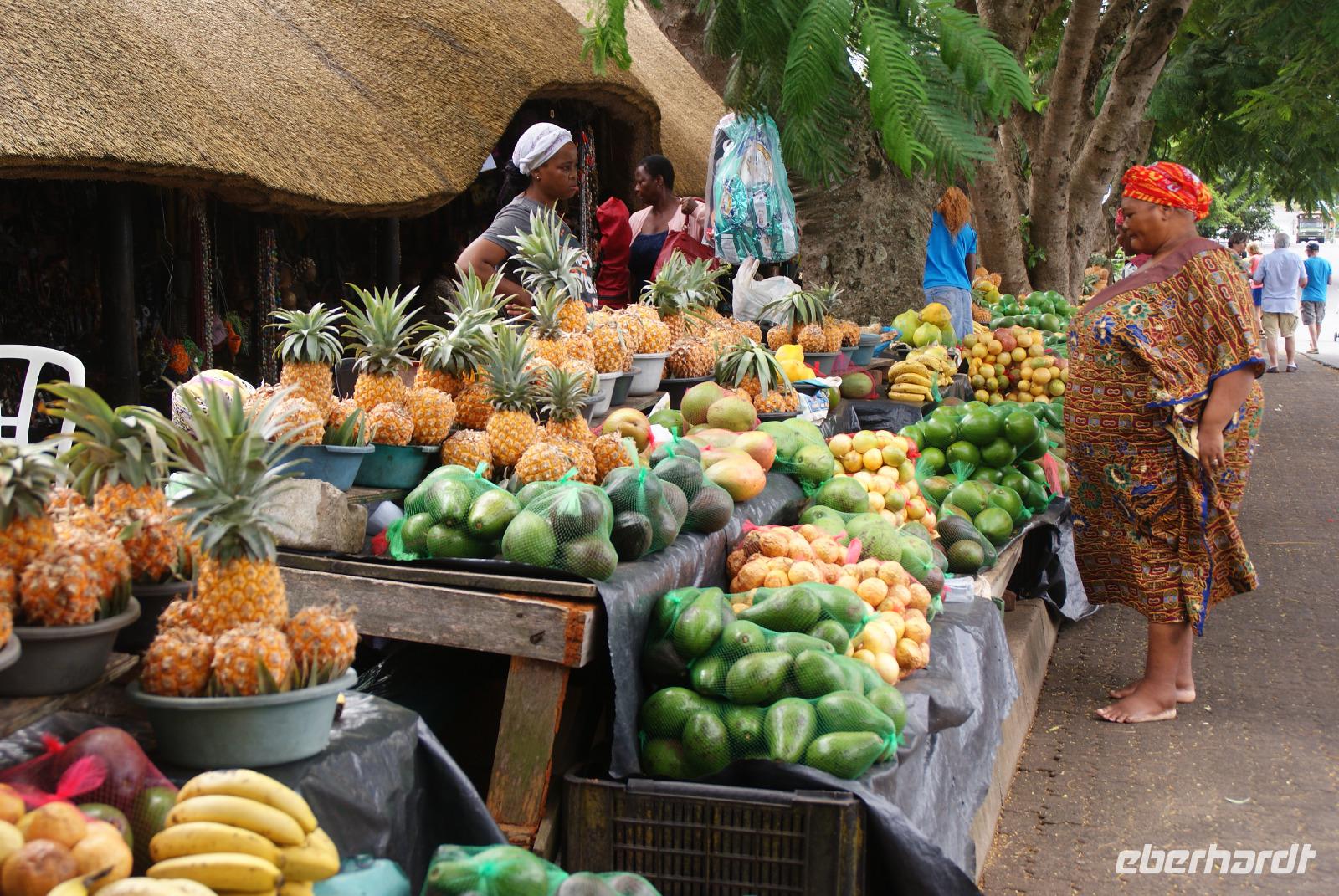 Frisches Obst in St. Lucia (2)