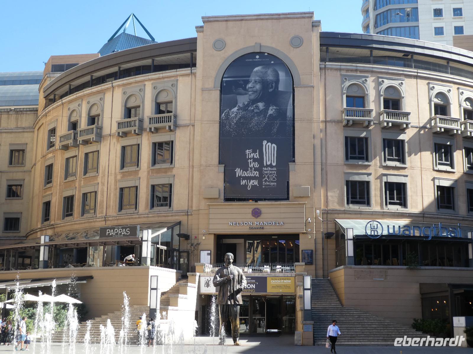 Johannesburg Nelson Mandela Square 