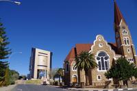 Windhoek - Christuskirche und Kaffeemaschine