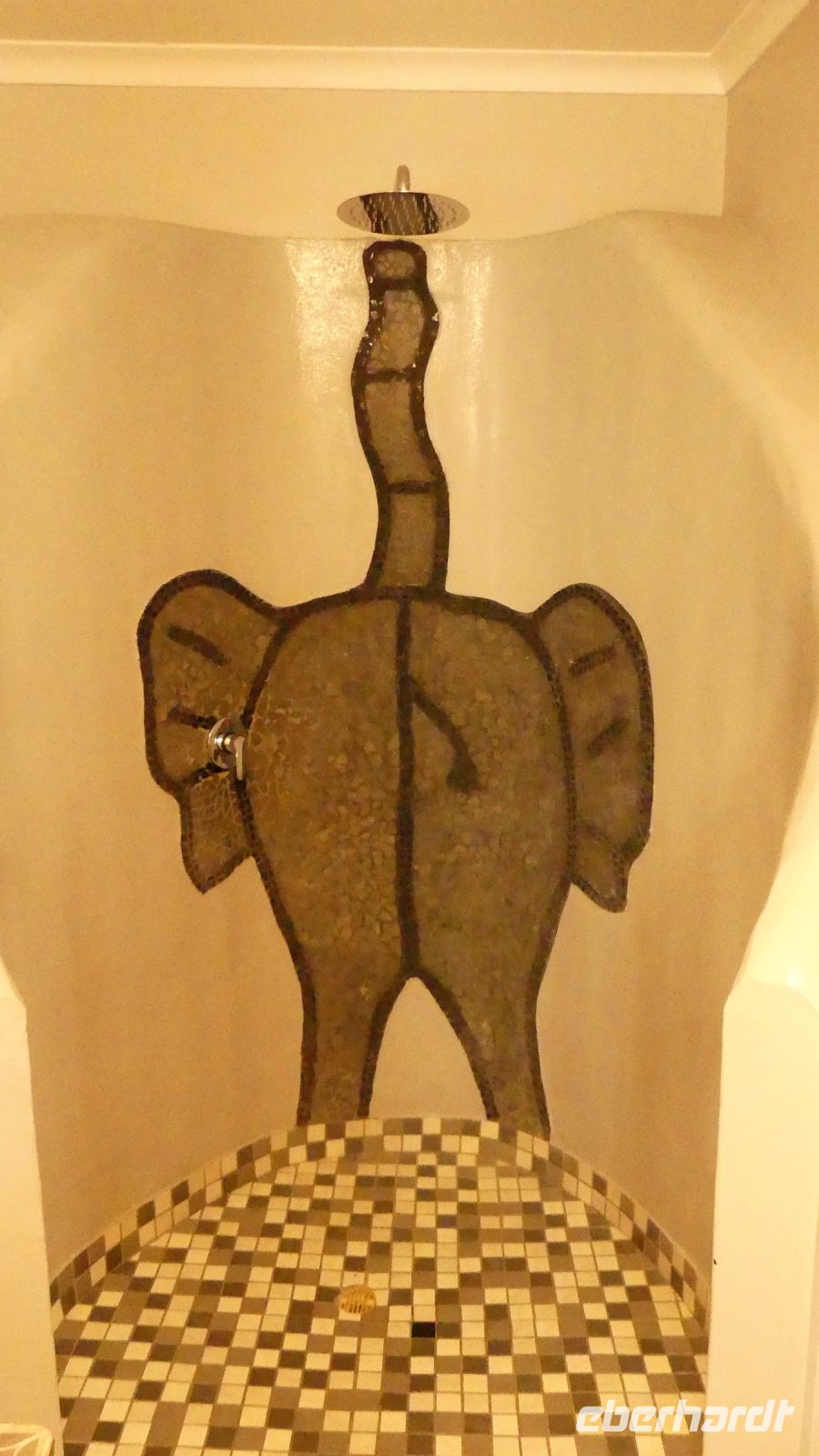 Namibia - Etosha Safari Camp - Dusche