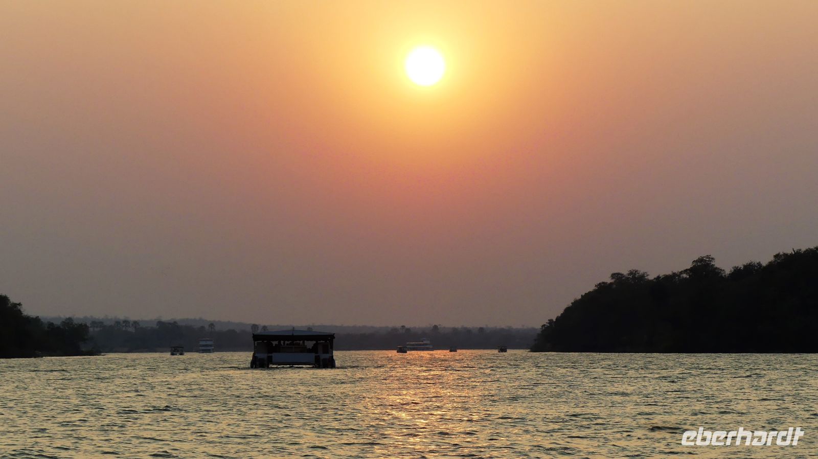 Simbabwe - Bootsfahrt auf dem Sambesi - Sonnenuntergang