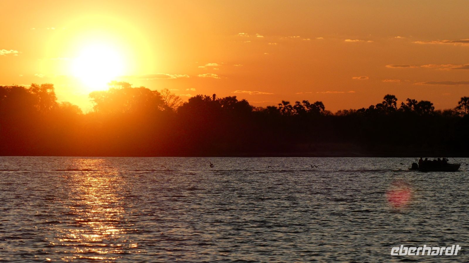 Simbabwe - Bootsfahrt auf dem Sambesi - Sundowner