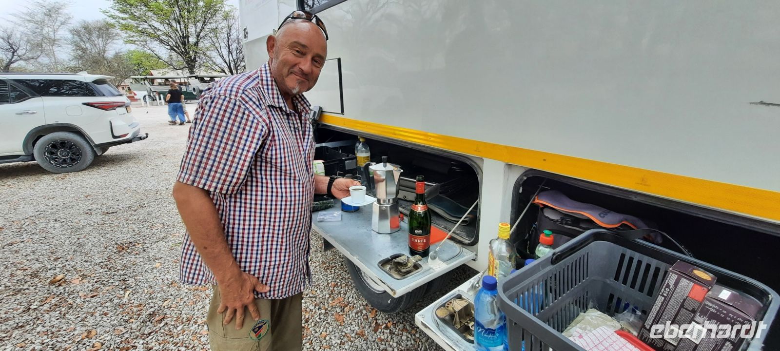 Namibia - Etosha Nationalpark - Picknick exklusiv - Mokka mit oder ohne