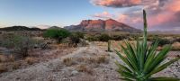 Namibia - Erongo Gebirge - Hohenstein Lodge - Sundowner Time