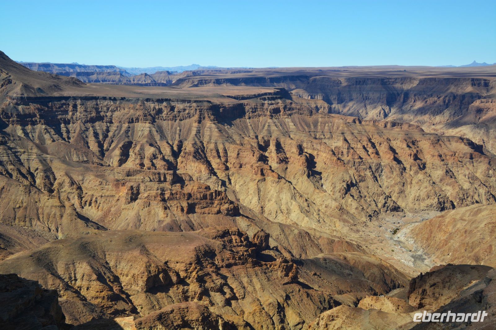 Urzeitliche Kräfte am Werk