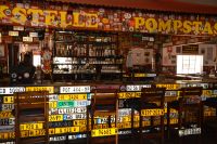 Bar im Canyon Roadhouse - da lacht des Herz des Reisenden