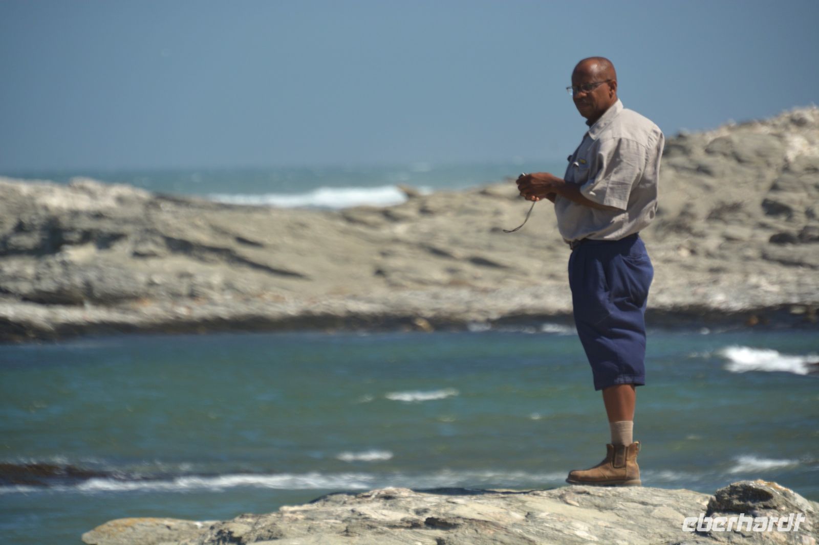 kritischer Blick von Issy