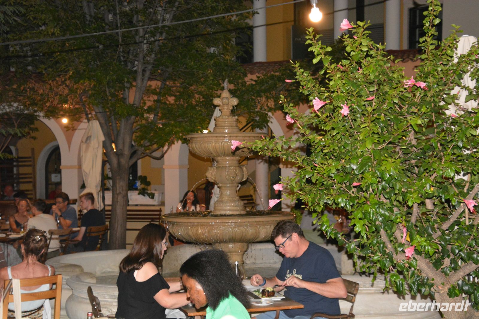 Abendessen im besseren Viertel von Windhoek