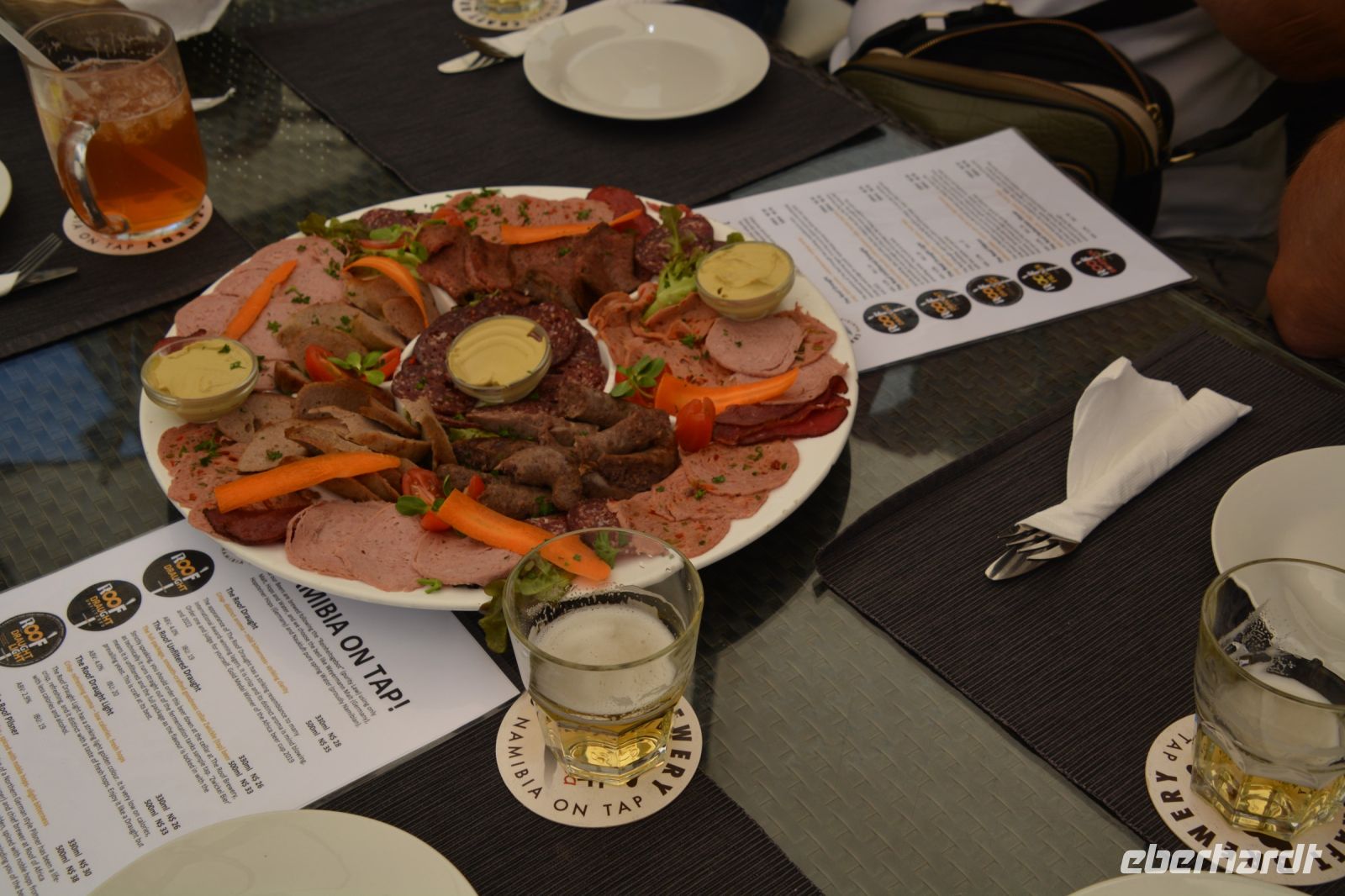 deftige Wurstplatte und ....  natürlich Bierverkostung bei 