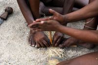 San Village - beim Feuer machen ohne Streichholz